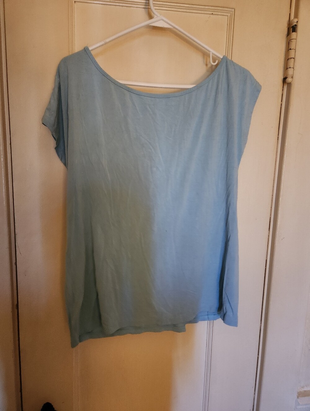 Source Unknown Pale Blue Scoop Neck Short Sleeve Tee